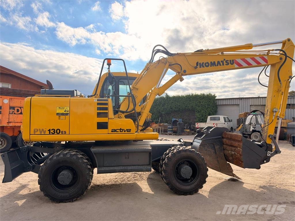 Komatsu PW130ES-6K Koparki kołowe
