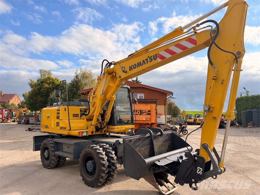Komatsu PW130ES-6K Koparki kołowe