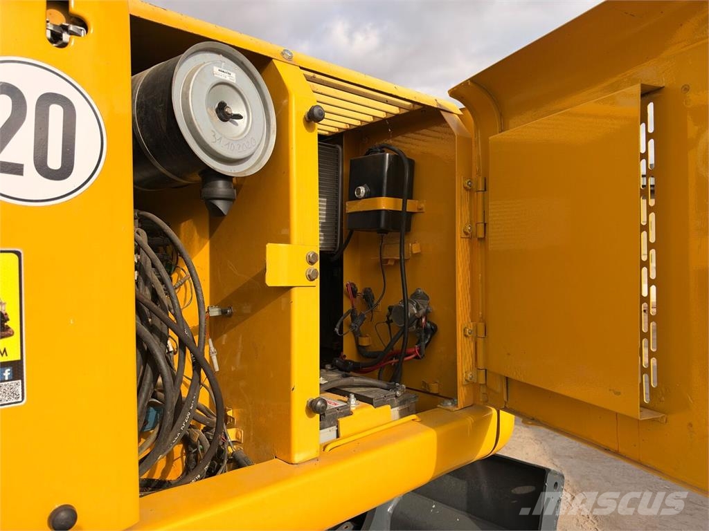 Komatsu PW130ES-6K Koparki kołowe