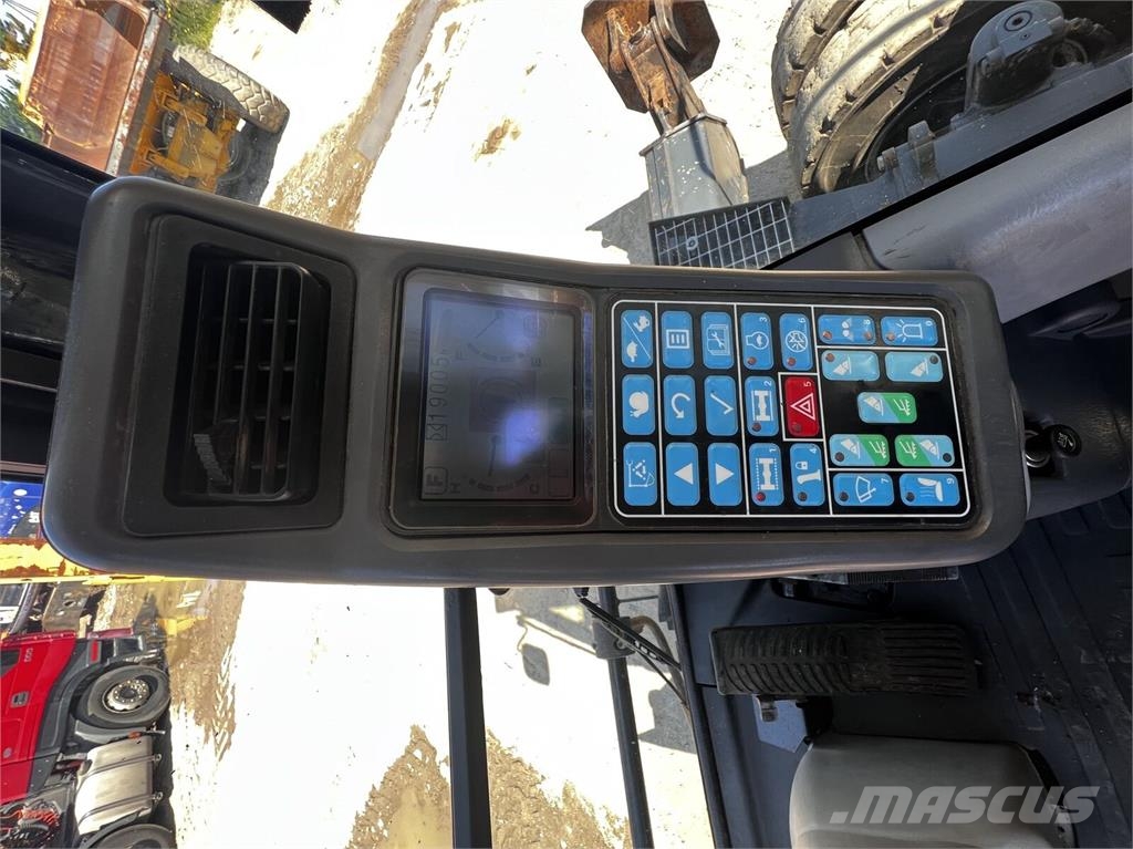 Komatsu PW220MH MH Koparki przeładunkowe
