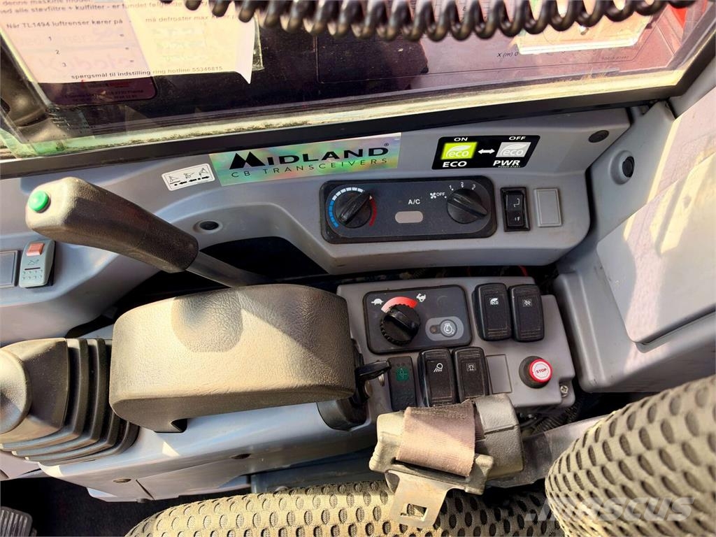Kubota KX080-04 Малые экскаваторы 7т-12т