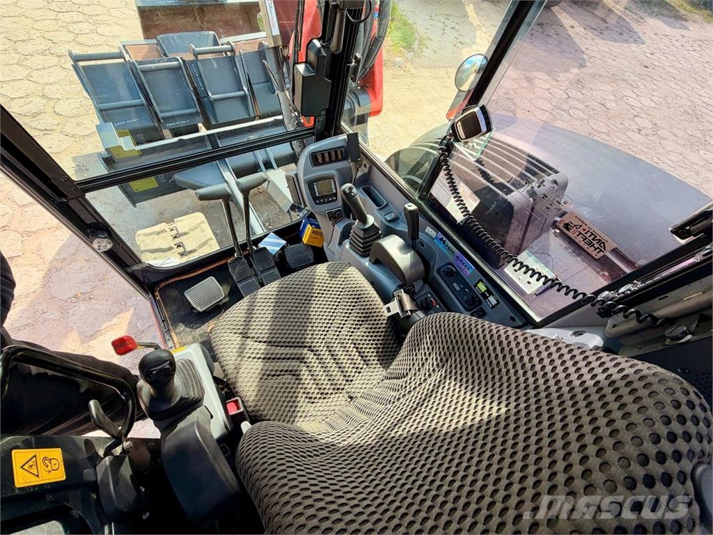 Kubota KX080-04 Малые экскаваторы 7т-12т