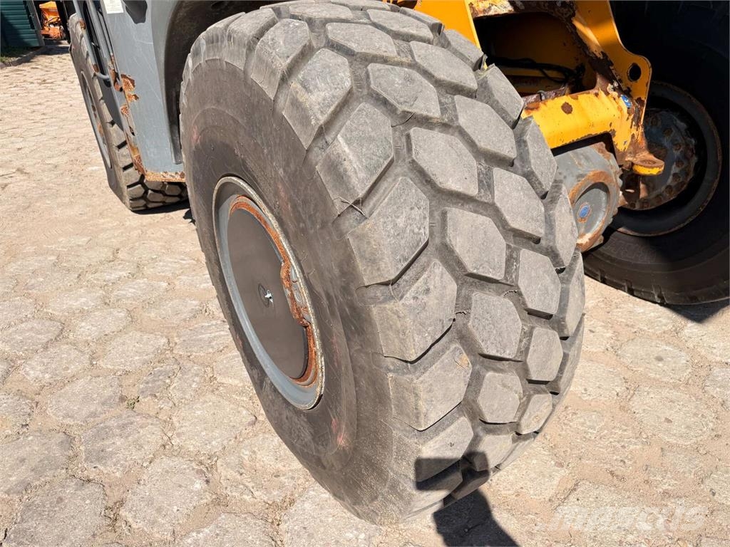 Liebherr L556 XP Xpower High Tip Φορτωτές με λάστιχα (Τροχοφόροι)