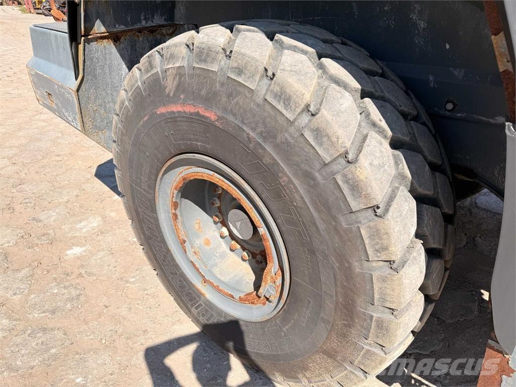 Liebherr L556 XP Xpower High Tip Φορτωτές με λάστιχα (Τροχοφόροι)