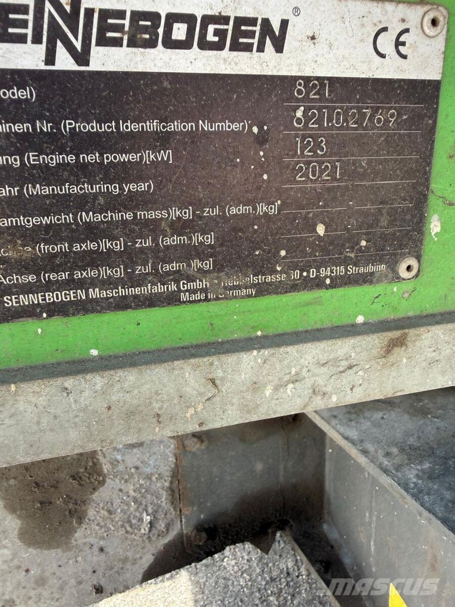 Sennebogen 821 E 2021 Bagri za prekladanje primarnih/sekundarnih surovin