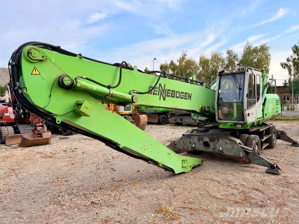 Sennebogen 825 Materialehåndteringsmaskiner