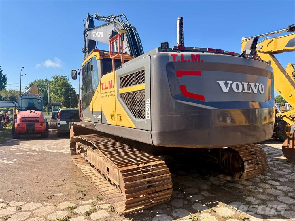 Volvo EC250EL Bageri gusjeničari