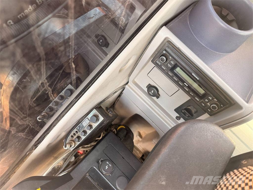 Volvo EC250EL Bageri gusjeničari