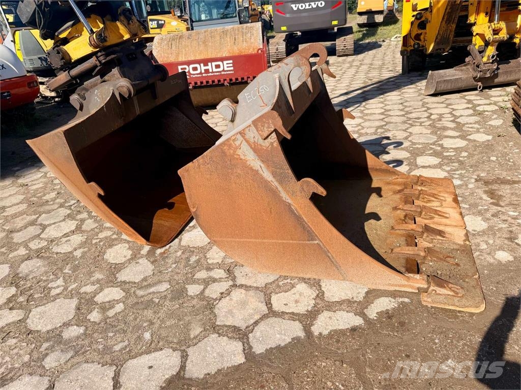 Volvo EC250EL Bageri gusjeničari