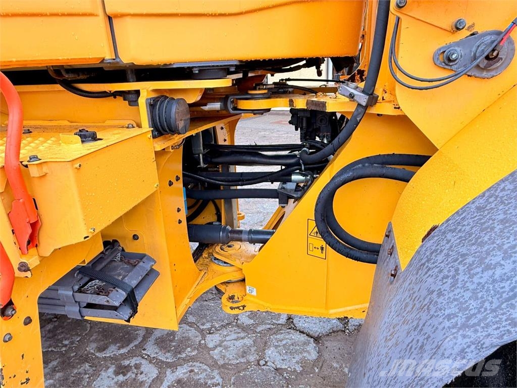 Volvo L110H Incarcator pe pneuri
