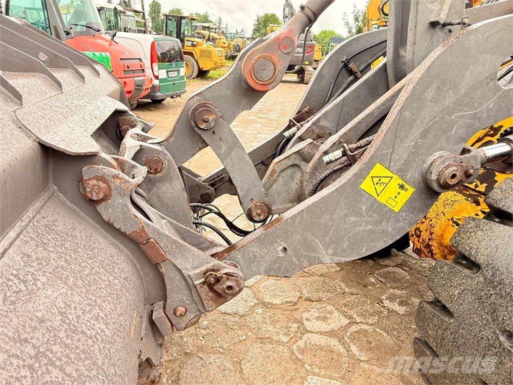 Volvo L110H Incarcator pe pneuri
