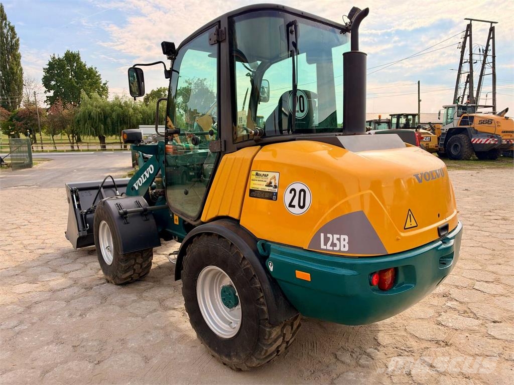 Volvo L25B Carregadeiras de rodas