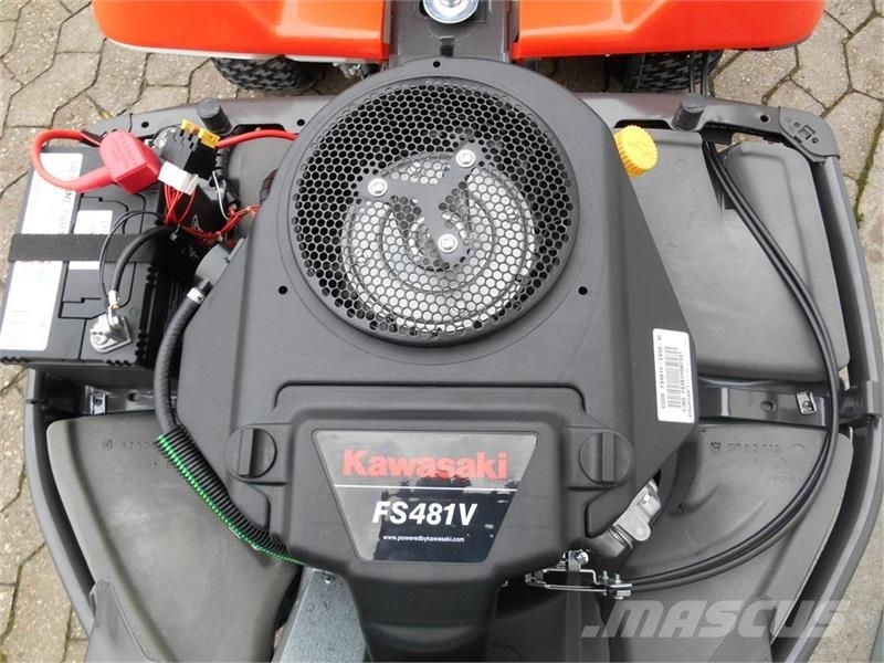 Husqvarna R 316TsX AWD Reitermäher