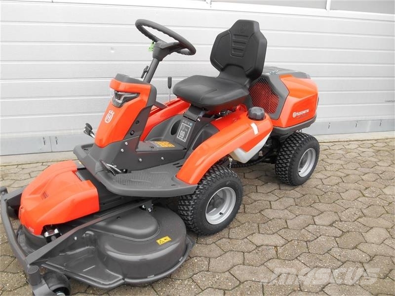 Husqvarna R 316TsX AWD Reitermäher