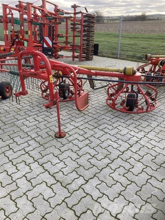 Kverneland 9300 rotorrive Okretači i sakupljači sena