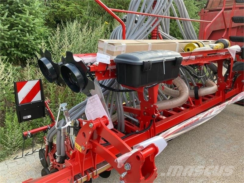Kverneland E-Drill MAXI PLUS 4m kombination med gødningsplace Sembradoras combinadas