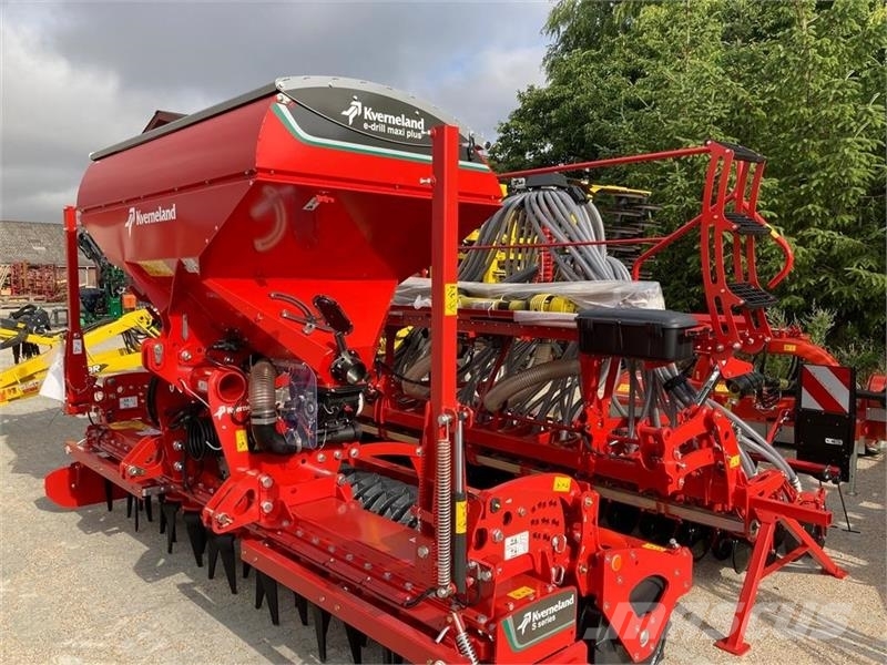 Kverneland E-Drill MAXI PLUS 4m kombination med gødningsplace Sembradoras combinadas