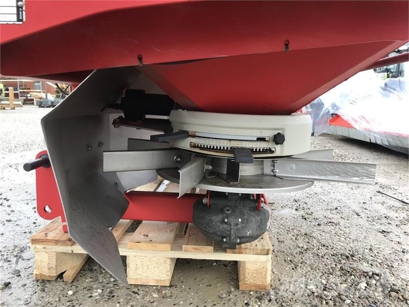 Kverneland Exacta-TL HL 3900 Mineral gübre dagiticilar