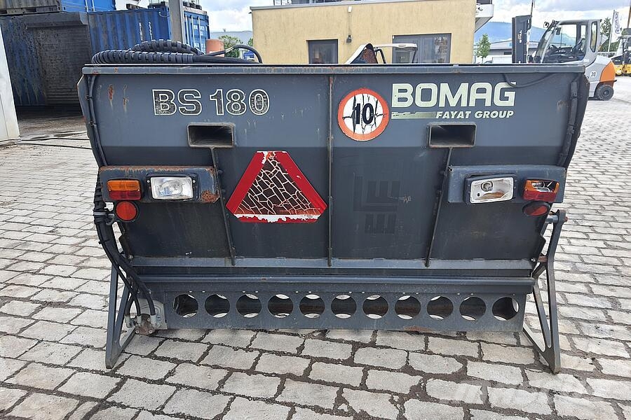 Bomag Streuer BS 180 Двойни барабанни ролки
