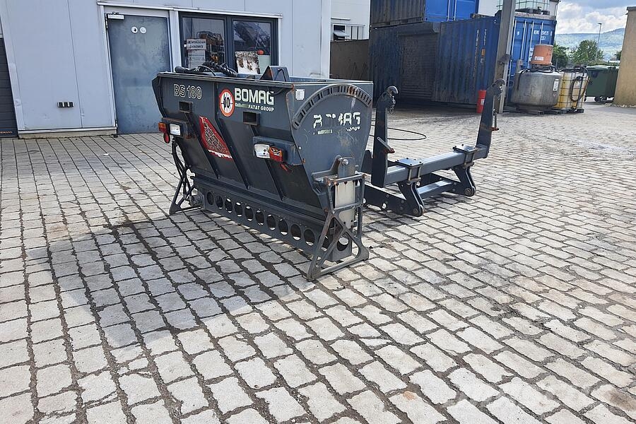 Bomag Streuer BS 180 Двойни барабанни ролки
