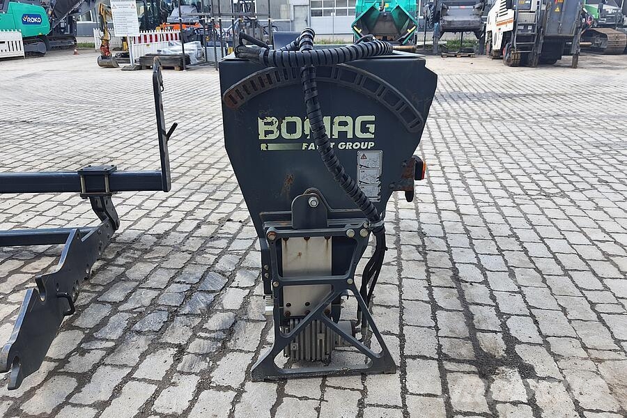 Bomag Streuer BS 180 Двойни барабанни ролки
