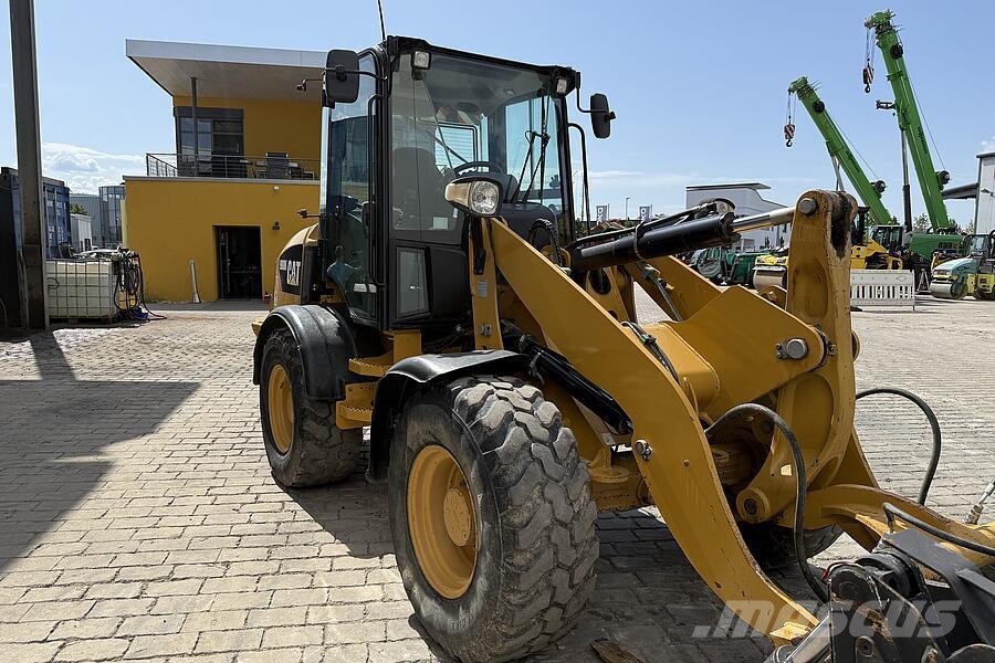 CAT 908 M Radlader