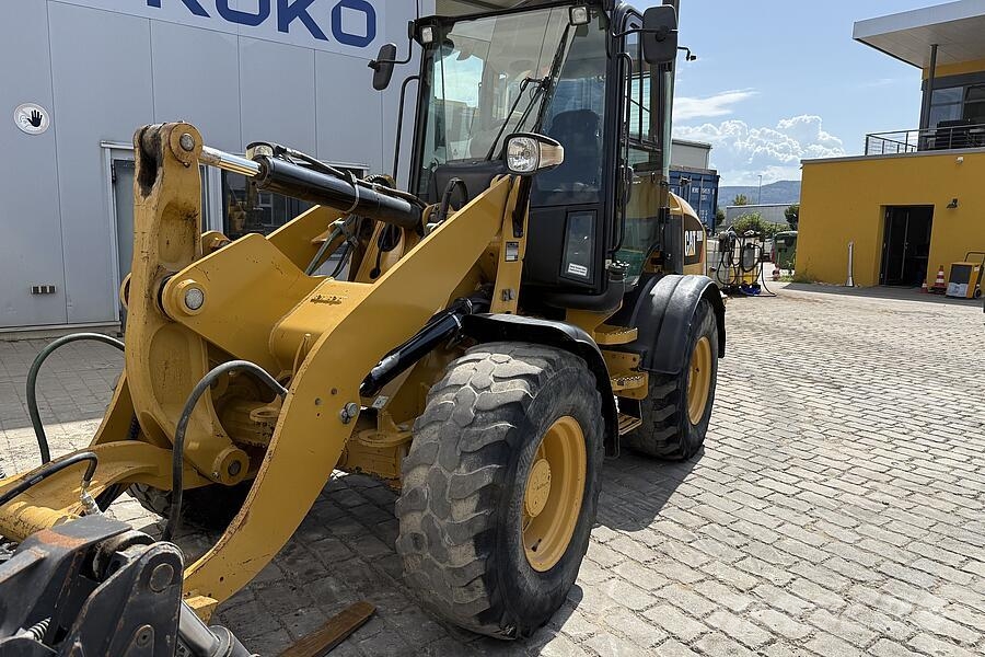 CAT 908 M Radlader