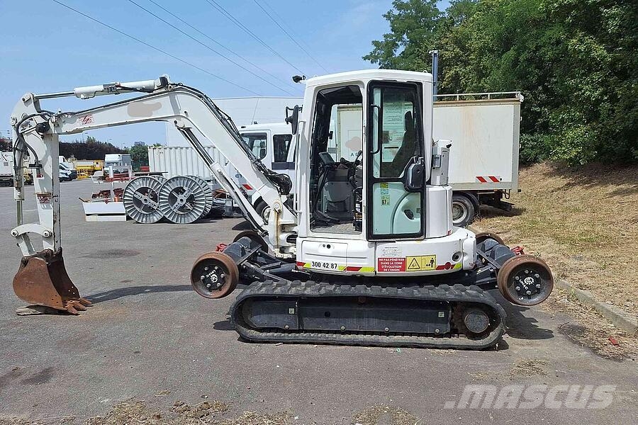 CAT Unac 8TRR/CAT 305.5 E2 CR Lastik tekerli ekskavatörler