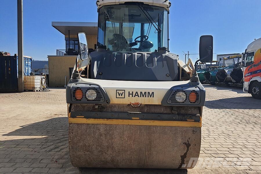 Hamm HD+ 110i VV 双轮压路机