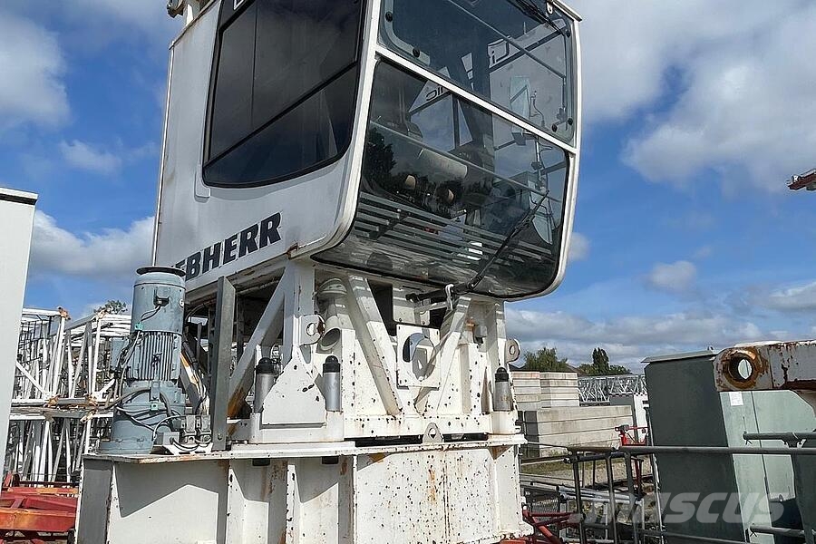 Liebherr 280 EC-H 12 Litronic 塔式起重機