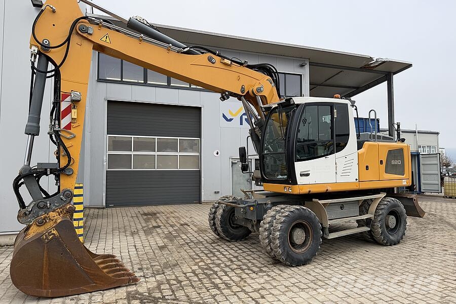 Liebherr A 920 Litronic Колёсные экскаваторы