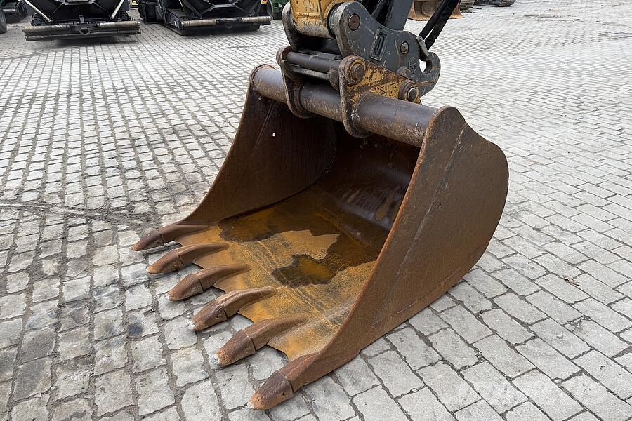 Liebherr A 920 Litronic Колёсные экскаваторы