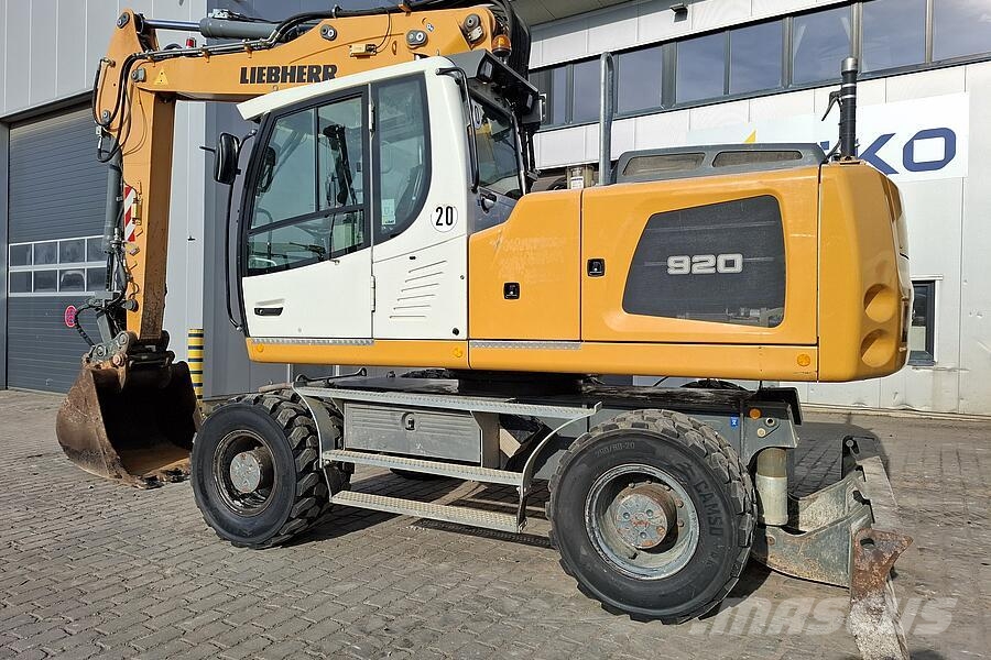 Liebherr A 920 Litronic Mobilbagger