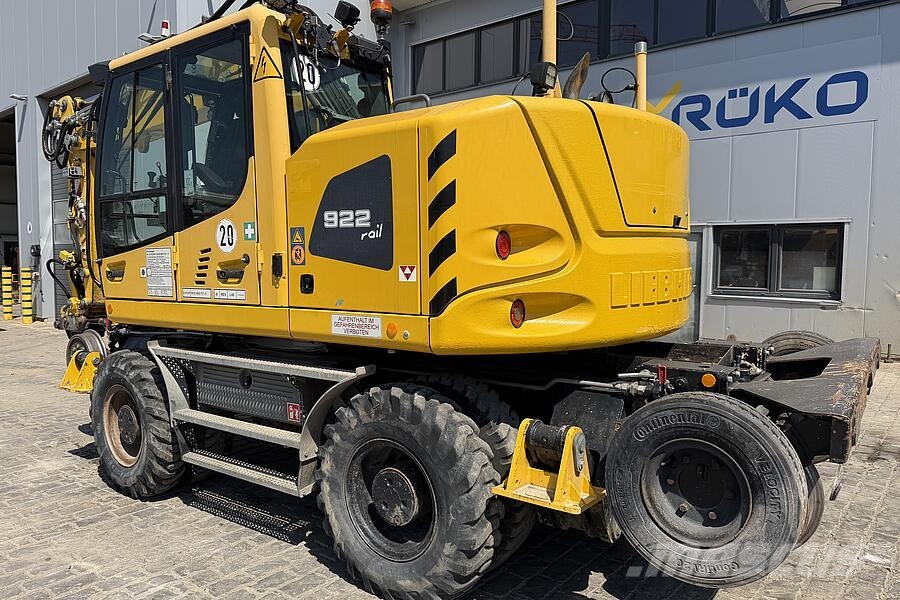 Liebherr A 922 Rail Litronic Wielgraafmachines