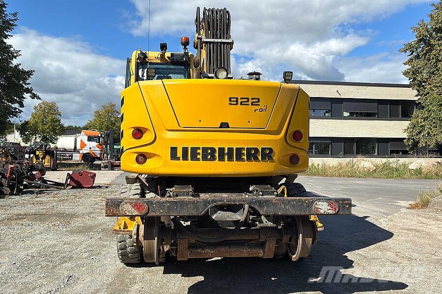 Liebherr A 922 Rail Litronic  휠 굴삭기