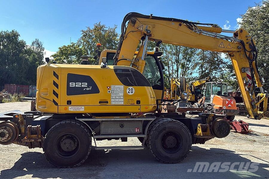 Liebherr A 922 Rail Litronic  휠 굴삭기