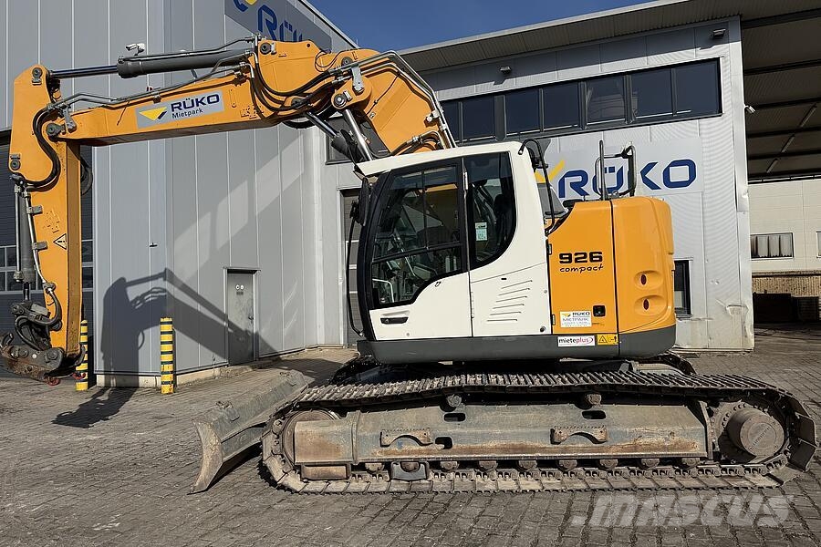 Liebherr R 926 Compact Lit OilQuick Escavatori cingolati