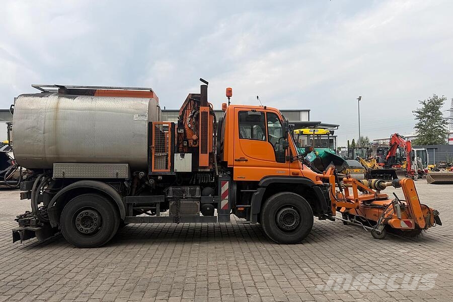 Schäfer Unimog U 500 + BSM-P 2000/2000 Bitumen sprayers
