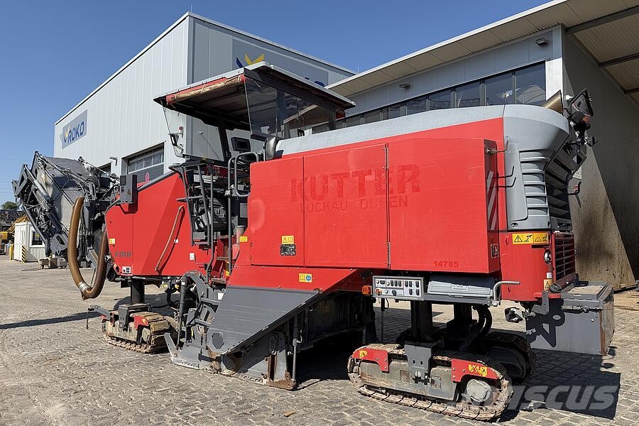 Wirtgen W 210 XP Fresadoras de asfalto