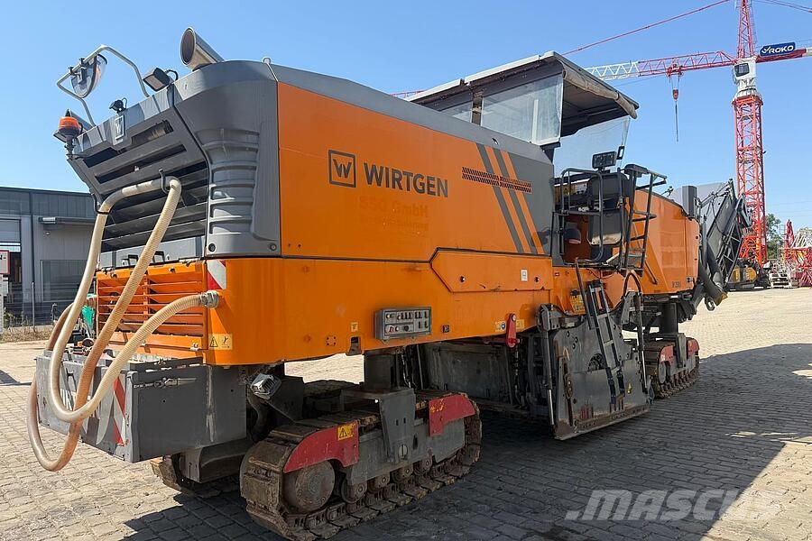 Wirtgen W 250i ماكينات الكشط البارد للأسفلت