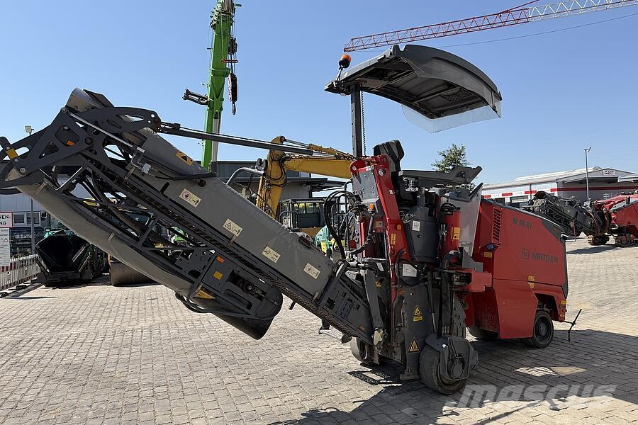 Wirtgen W 50 Ri 4-Rad Asfaltskallfräsmaskiner