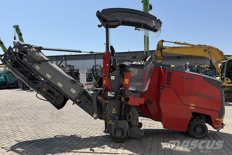 Wirtgen W 50 Ri 4-Rad Asfaltskallfräsmaskiner