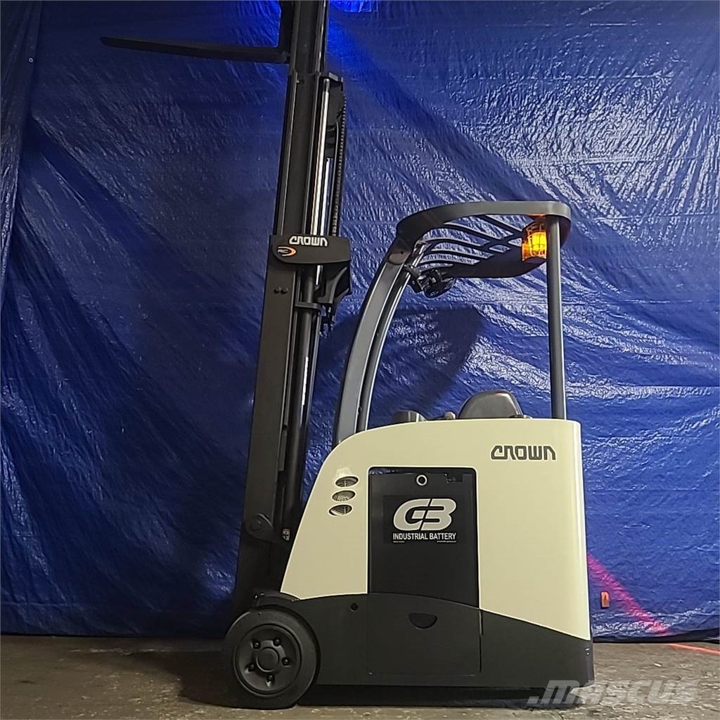 Crown RC5530-30 Electric forklifts