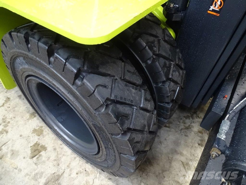 Clark C80D900 - TRIPLEX - DEMO Wózki Diesla