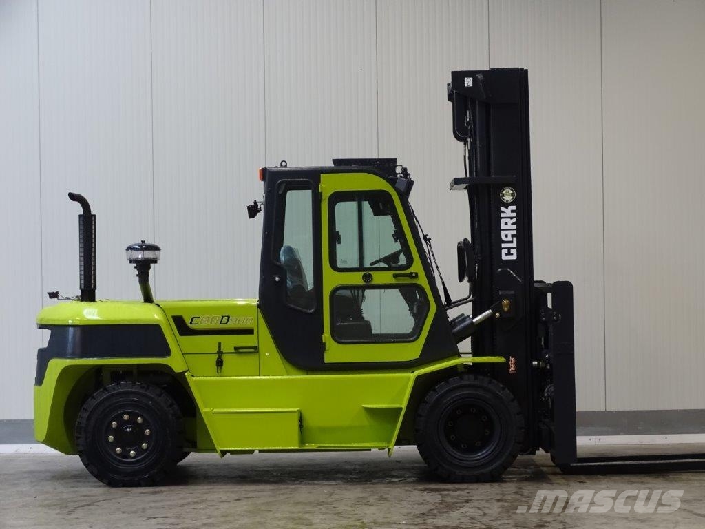 Clark C80D900 - TRIPLEX - DEMO Wózki Diesla