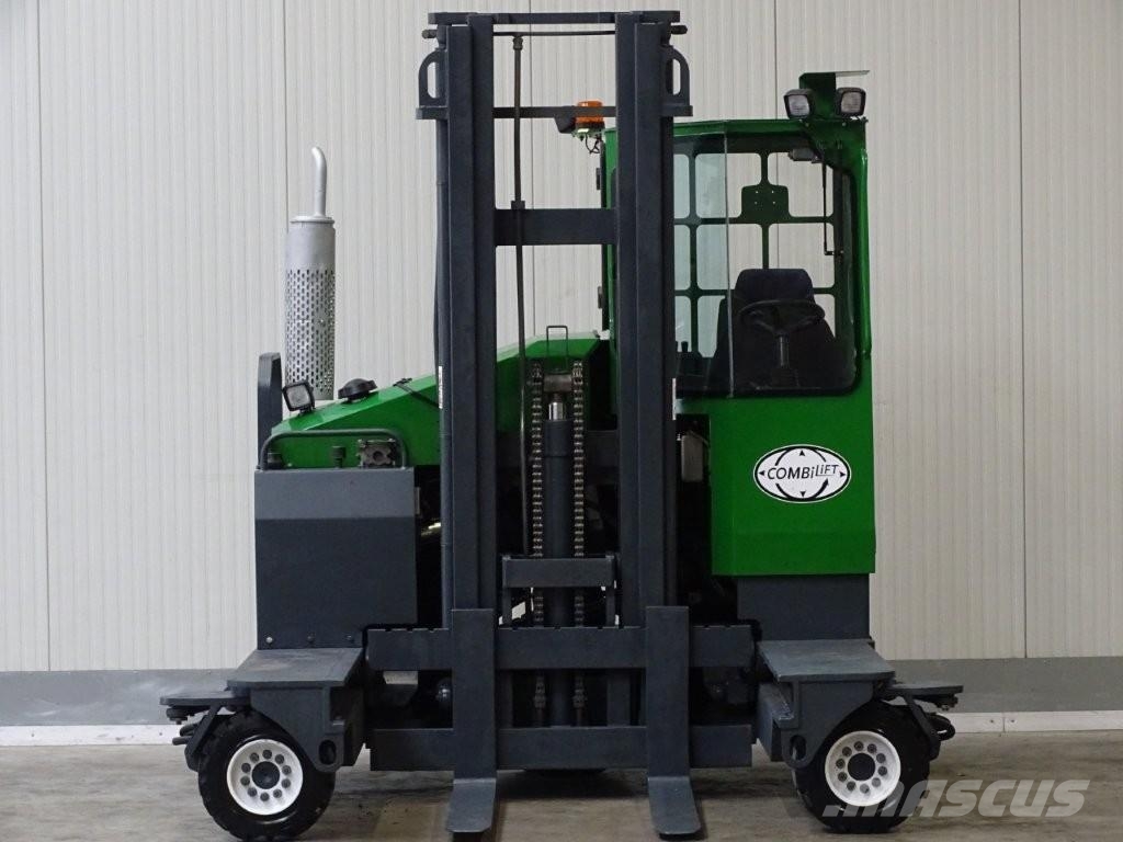 Combilift C4000 Seitenstapler