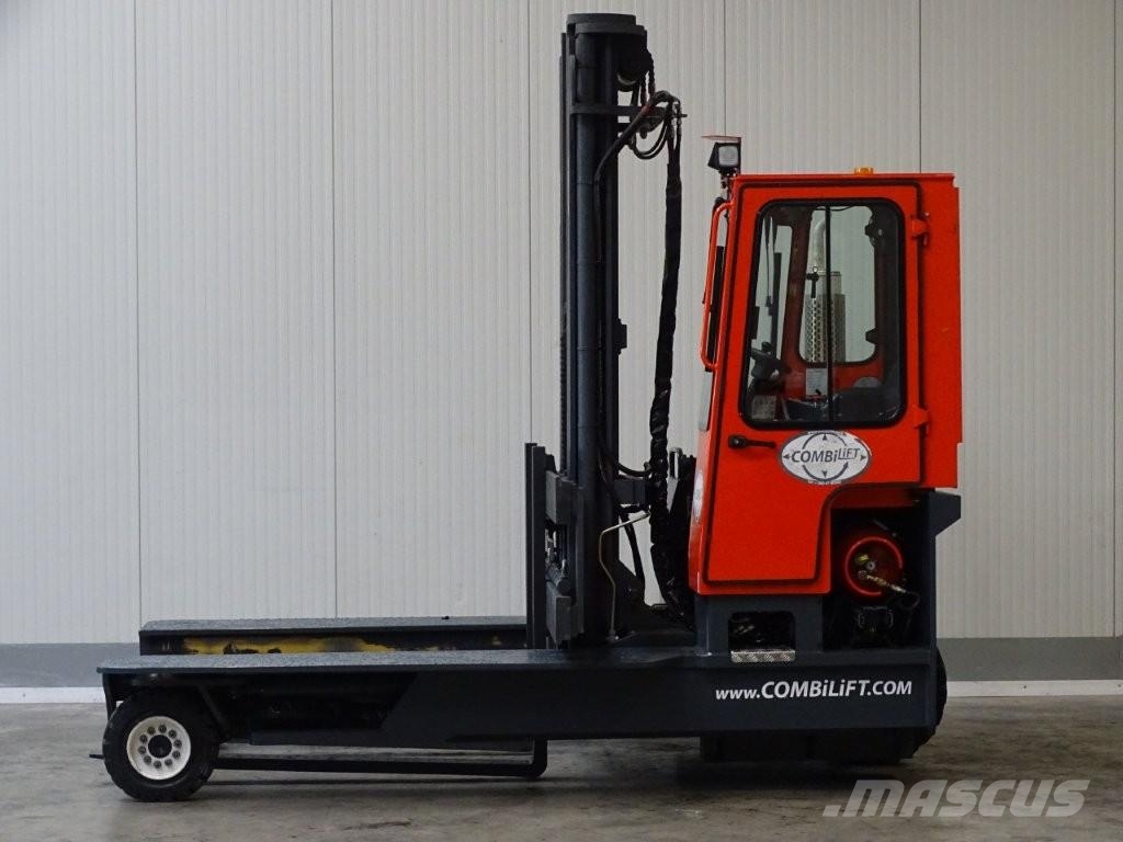 Combilift C4800 - TRIPLEX Kylkitrukit
