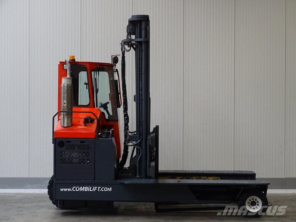 Combilift C4800 - TRIPLEX Kylkitrukit