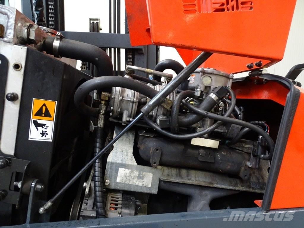 Combilift C4800 - TRIPLEX Kylkitrukit
