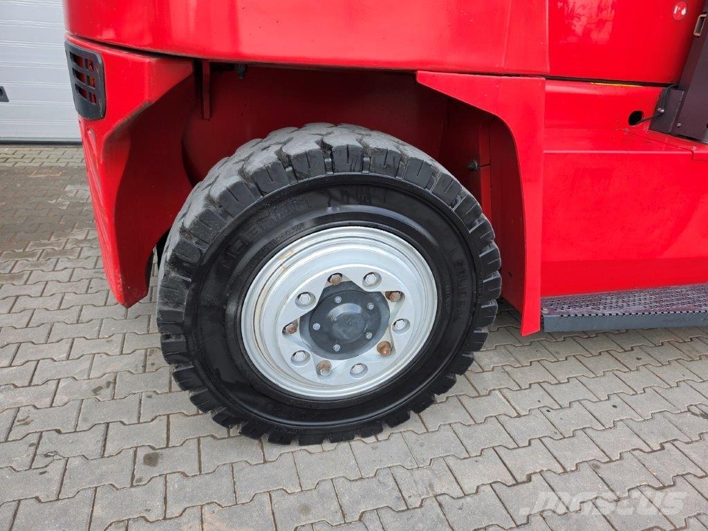 Kalmar DCG160-12 TRIPLEX Diesel forklifts
